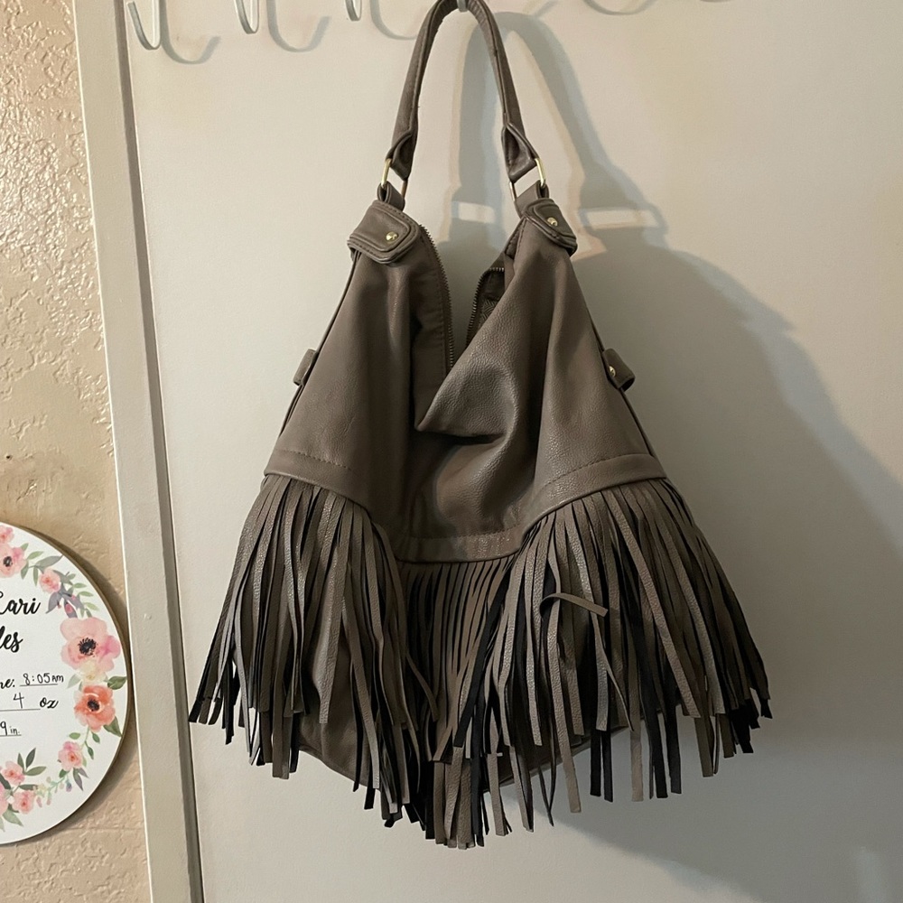 Steve Madden Purse & Wallet